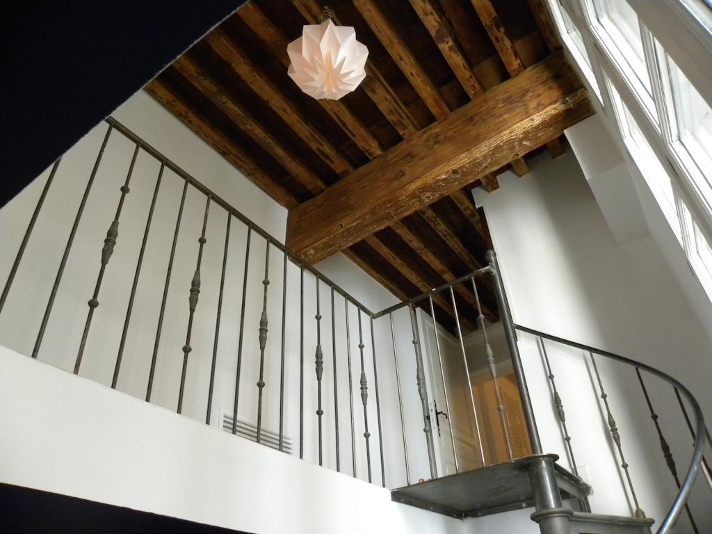 La Terrasse Du Marche Aux Fleurs Apartment Montpellier Luaran gambar